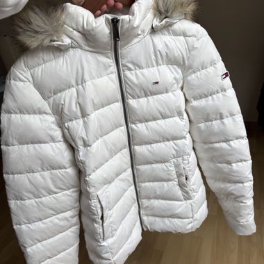 Piumino bianco Tommy Jeans M con cappuccio in pelliccia sintetica