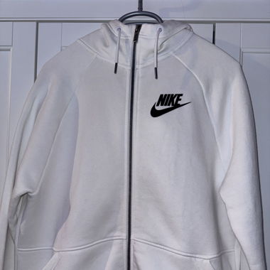 Weisse Nike Sweatjacke 