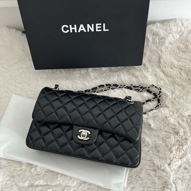 Borsa Chanel Timeless con catena e trapuntatura