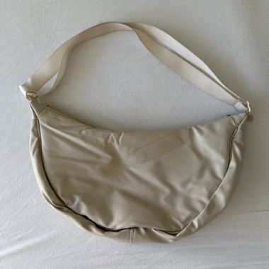 Uniqlo leather crossbody bag white /  creme
