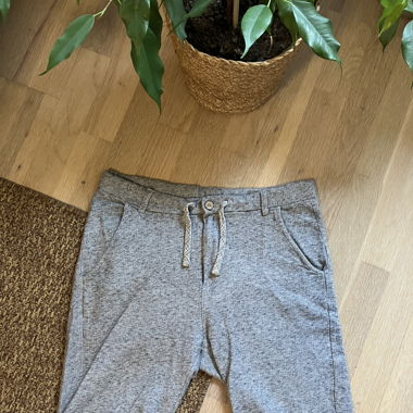 SHORT PANTS - grey