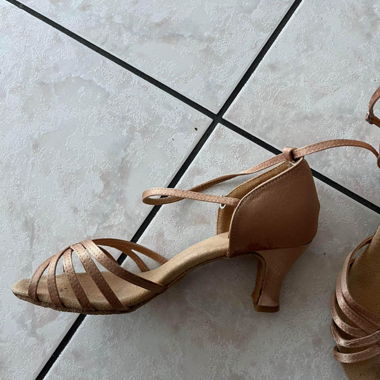 Dance Sandals Size 40