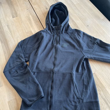 NIKE Tech