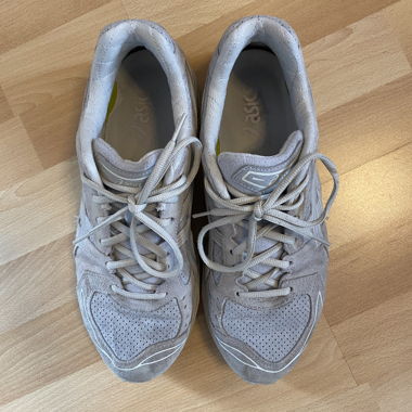 Baskets Asics pointure 44