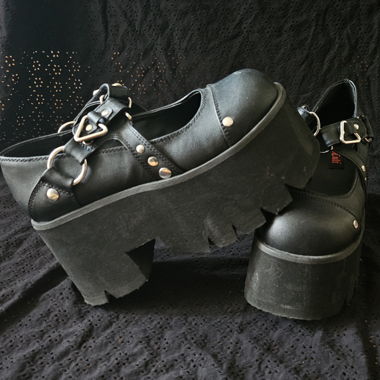 demonia platforms 