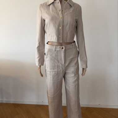 Completo beige a due pezzi