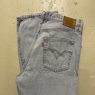 Levis Jeans