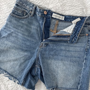Shorts di jeans Stradivarius Gr. 42