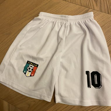 Short white sports shorts