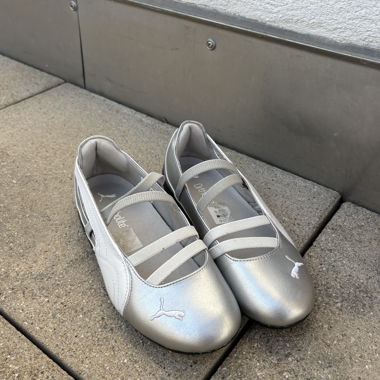 Puma Silber-Ballerinas