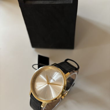 NIXON / the kensington WATCH