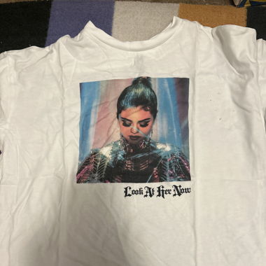 Selena Gomez t-shirt