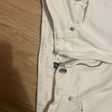 Pantalon blanc taille mi-haute