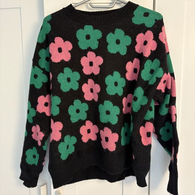 Pullover mit Blumenmuster