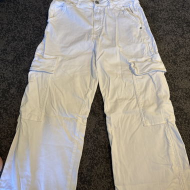 White cargo pants
