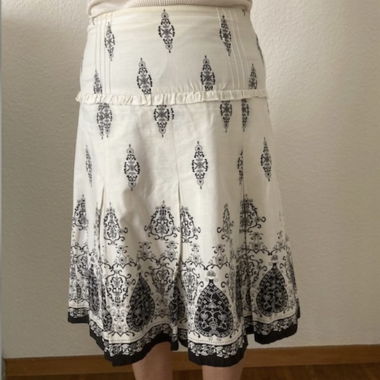 Midi skirt