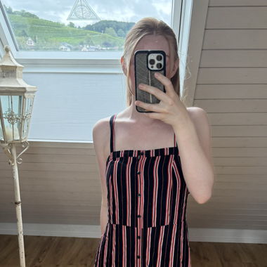 Streifen Midikleid