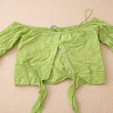 Blusa verde limone scollo a spalle scoperte