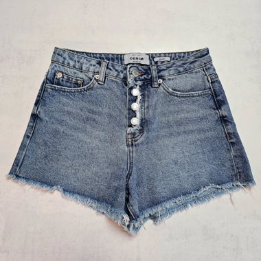 MOM short NEW LOOK