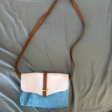 Petit sac bandoulière turquoise et blanc