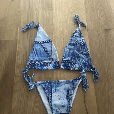 Bikini