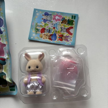 Figura Sylvanian Families Baby Fairytale, coniglietto baby