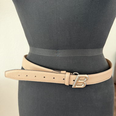 Ceinture en cuir Bally pour dames, taille 100/40