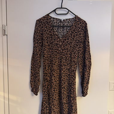 Kleid Leoprint