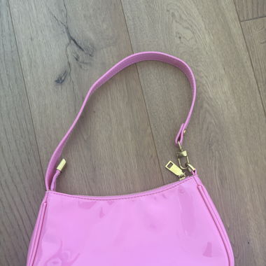 Handtasche