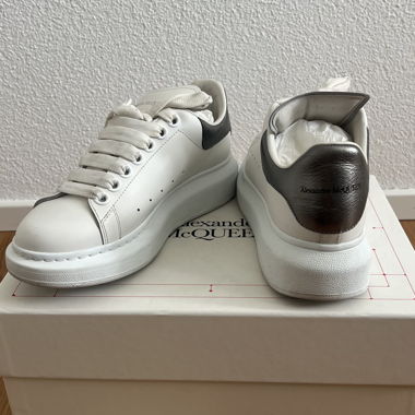 Alexander McQueen Sneaker Gr. 36