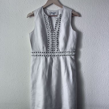 Maddison 2000s sleeveless dress cream 100% linen