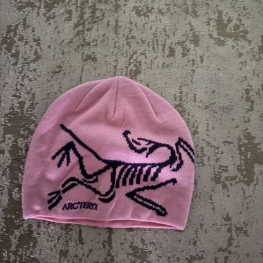 Cappellino Arc'teryx rosa