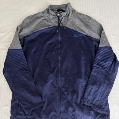 Under-Armour-Jacke