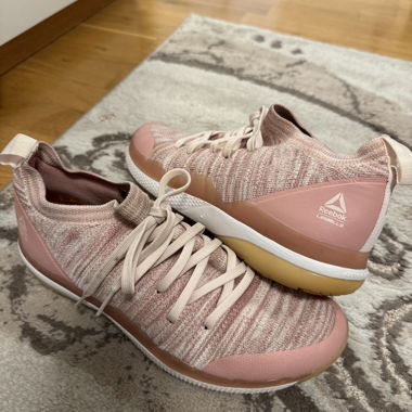 Reebok Trainingsschuhe rosa