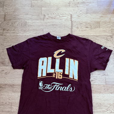 Vintage Cleveland Cavaliers NBA Shirt