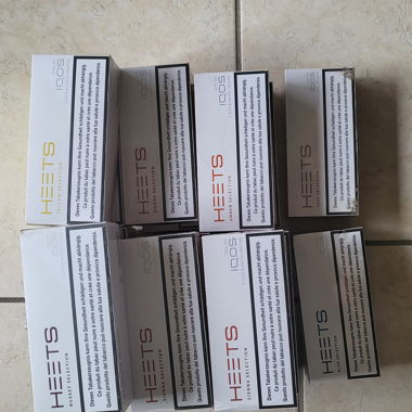 IQOS and HEETS packs 10x20