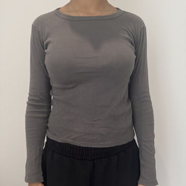 Brandy Melville Gray Long Sleeve Top