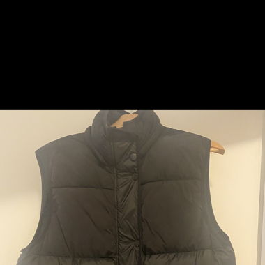 Schwarzes Gilet von Zara