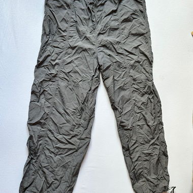 Pantaloni da paracadute grigi