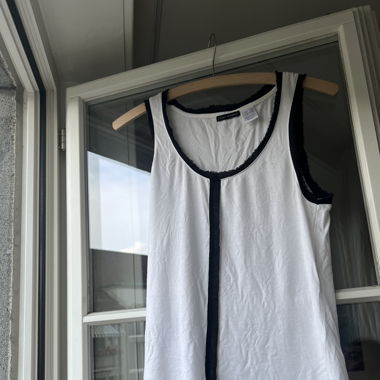 symmetrical top