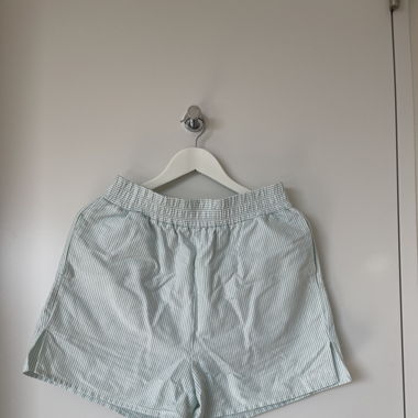 Shorts green/white