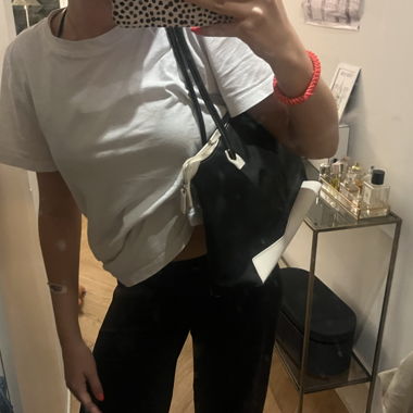 Handtasche