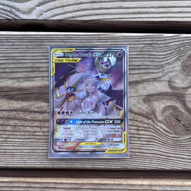 Carta Pokémon Solgaleo & Lunala GX