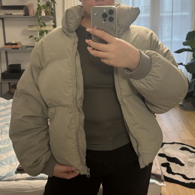 COLD LAUNDRY Puffer Jacket