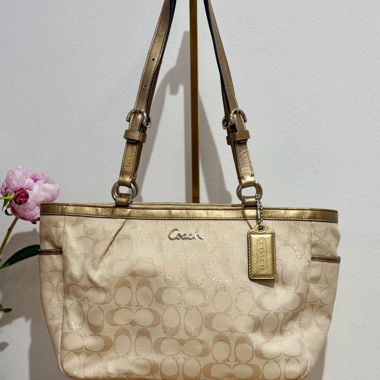 Coach Monogramm-Umhängetasche