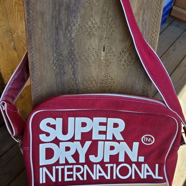 Superdry Schultertasche