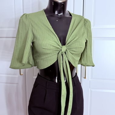 Top corto verde con laccetto S
