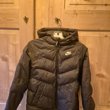 Nike puffer jacket