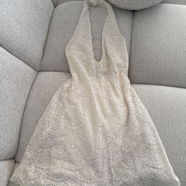 Robe courte en dentelle blanc/beige