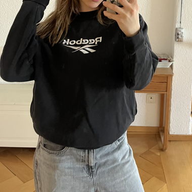 Reebok Sweatshirt